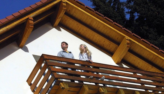 Linthal, individual chalet with veranda located in the mountains at 1050 meters above sea level