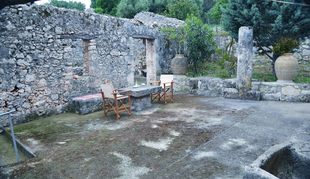 'LIOTRIVI' (Λιοτρίβι) a traditional house in north Zakynthos