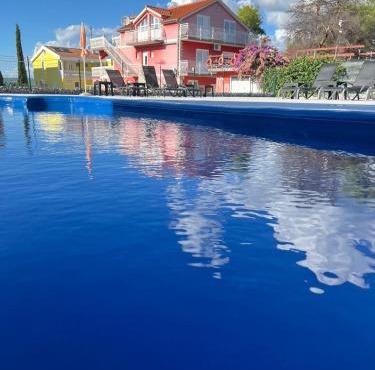 Lipovac resort Ficus