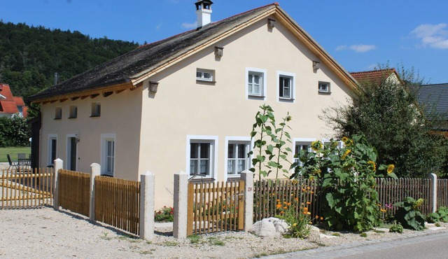 Listed Jura house upper floor in Dietfurt an der Altmühl