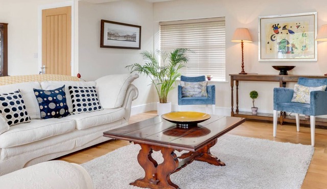 Little Aluph in the beautiful Ashford