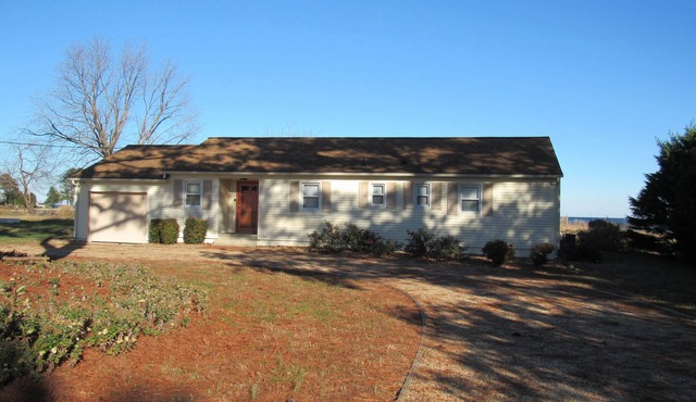 Little Bay Waterfront Retreat