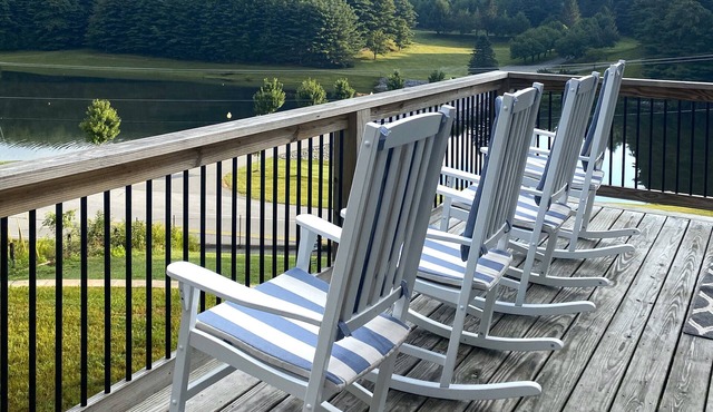 Little Beau - A Blueridge Parkway Retreat