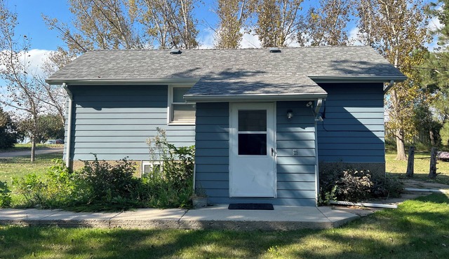 Little Blue House + Fishing Rentals