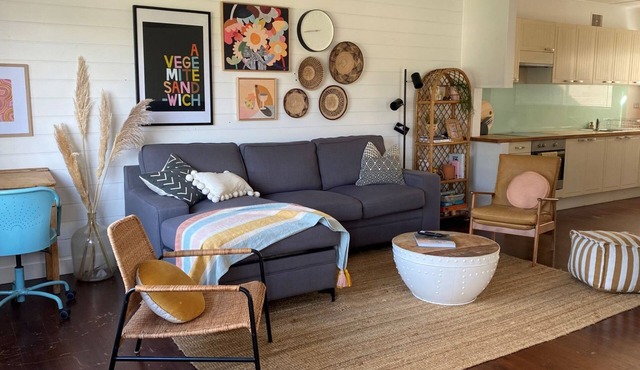 Little Blue Shack - walking distance to Smiths Beach