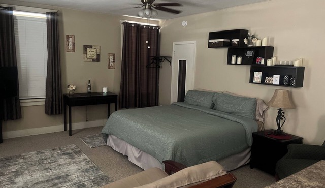 Little Boonville Apartment