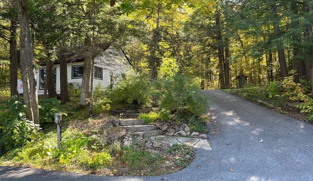 little cabin for your weekend getaway