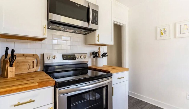 Little Cape Cod on Seneca