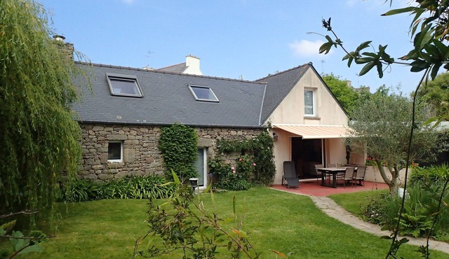 LITTLE CORNER OF PARADISE 250m FROM THE PORT OF ARGENTON