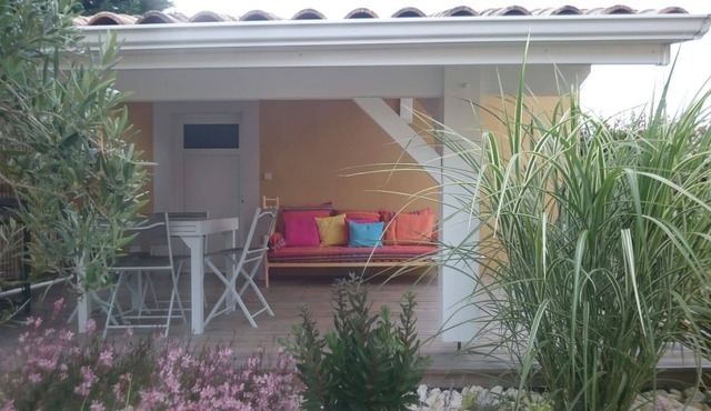 LITTLE COZY NEST SURROUNDED BY A LANDSCAPE GARDEN