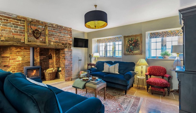 Little Dorset Cottage - situated in a beautiful rural area of Dorset