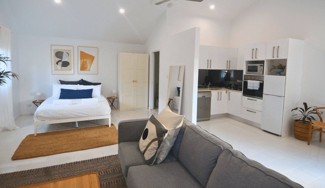 Little Farm Cottage I