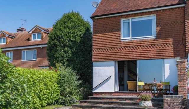 Little Fountains, Sutton Valence