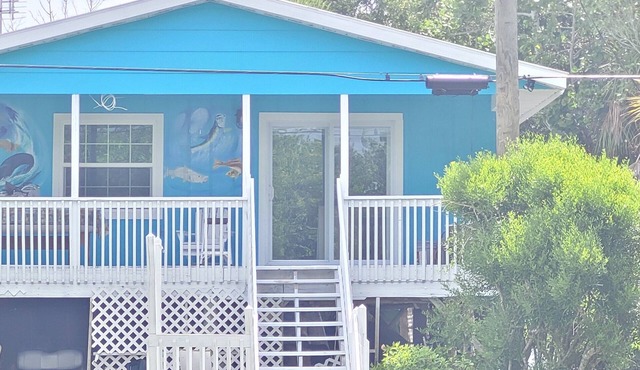Little Gasparilla Island a 2-bedroom cottage wth WiFi and AC on a private island