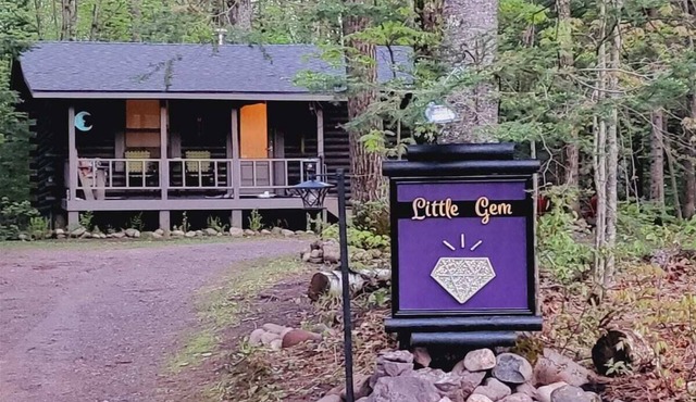 Little Gem Cottage in the Forest Drummond, WI
