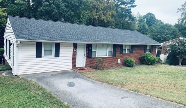 Little Granny's House - 3 Bedroom, 1 Bath