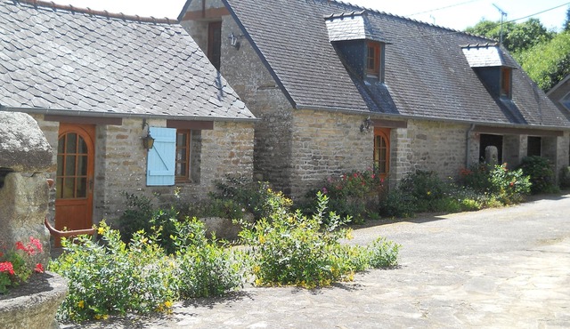 Little haven of peace in the Breton countryside, Garden and terrace - near the sea