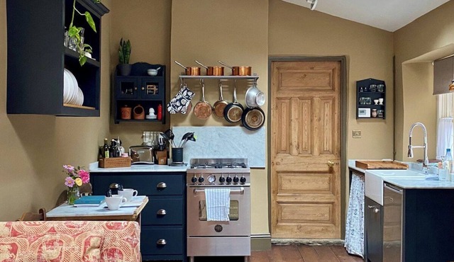 Little Hideaway - Central Frome