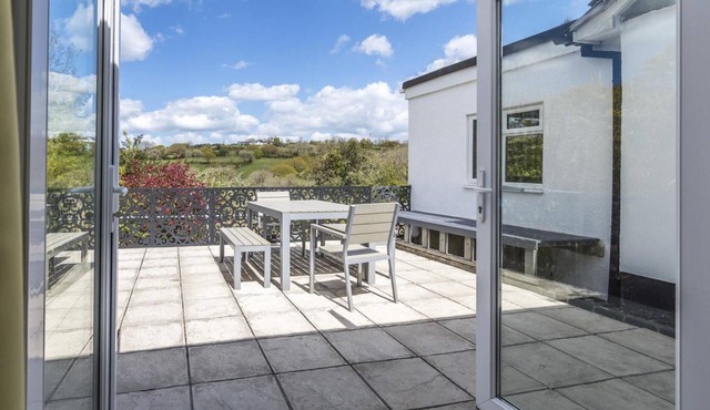 Little Hill - 3 Bedroom Bungalow - Wisemans Bridge