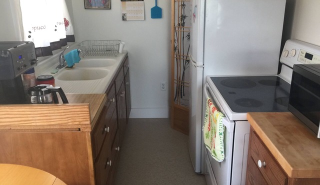 Little House by the Water -1 room house in a quietly beautiful rural setting.