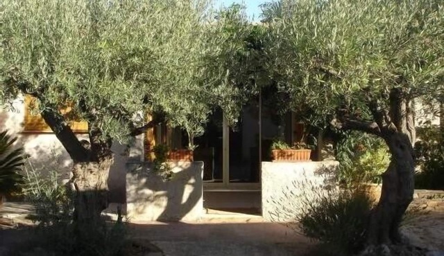 LITTLE HOUSE ATTACHED TO THE VILLA FAVIERE; Bormes