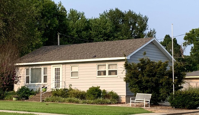Little House In The Grove Private, Comfortable, Squeaky Clean!