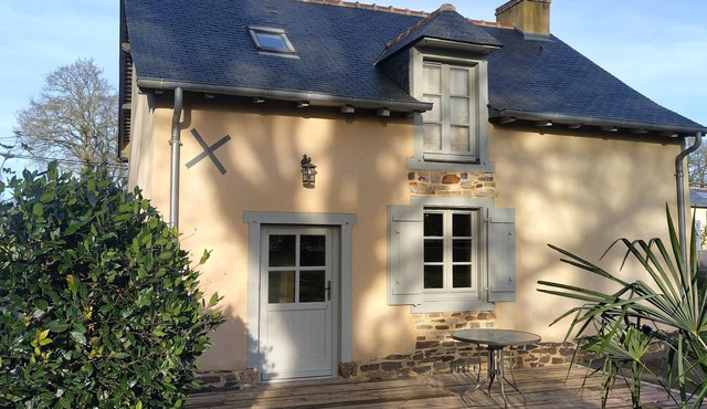 Little house next to the Forest of Rennes