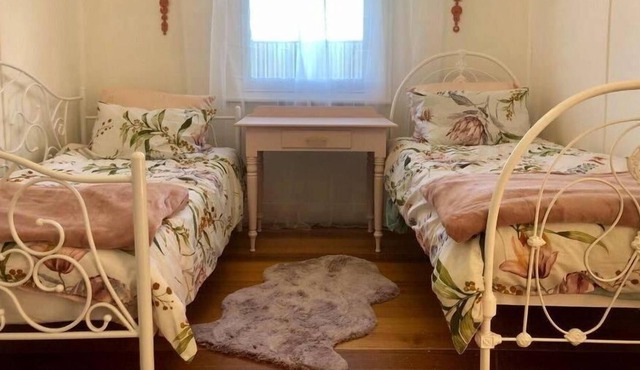 Little House on Parker