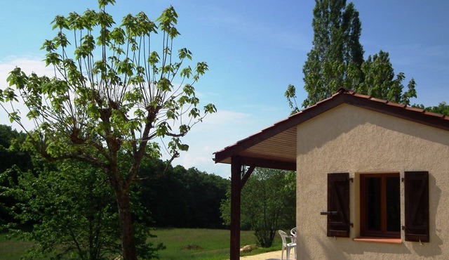 Little House with beautiful view in unique Holiday Resort * in Dordogne-Lot
