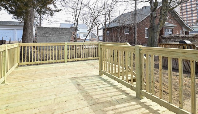 Little Italy Retreat: Self-Check-In, 2BR, Smart TV