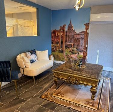 Little Italy - Welcome to Rome