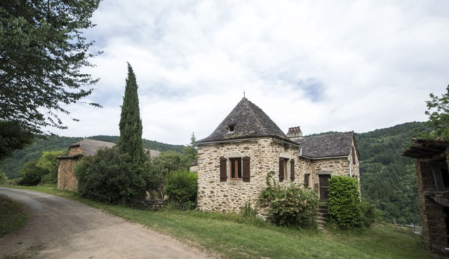 Little Joulinie - Haven of Peace (Whole Farm)