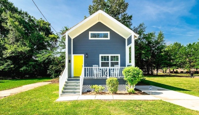 Little Jxn Gem - 5 Mins to Downtown, Walk to JSU