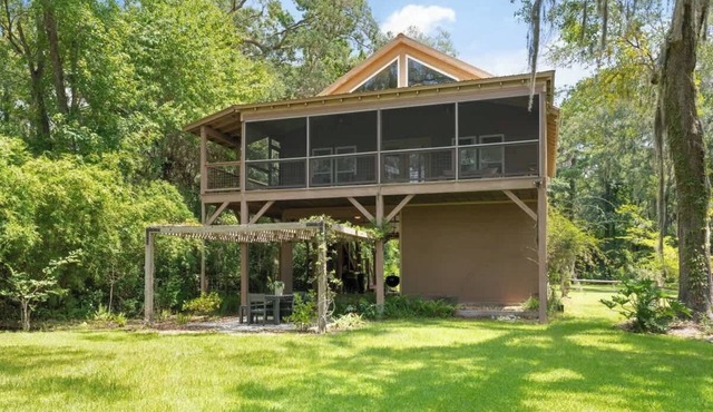 Little Marsh House