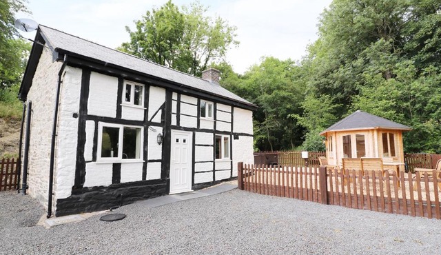 Little Mill, Welshpool