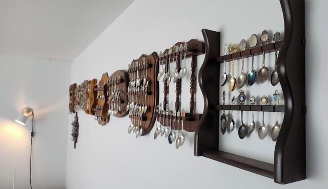 Little Oasis in Baddeck. Family-size house only 5 min away from downtown.