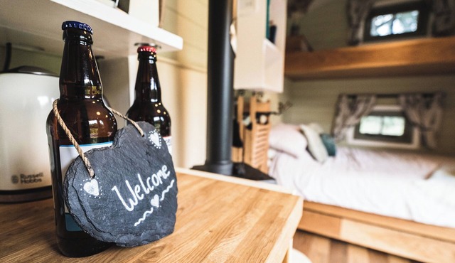 Little Otchan Shepherd's Hut