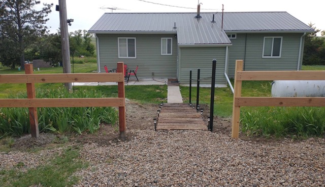 LITTLE PALACE ON THE PRAIRIE. THE BEST KEPT SECRET!