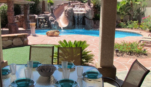 Little Paradise in Las Vegas with Pool