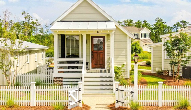 Little Pearl - Pet Friendly Cottage in River Dunes