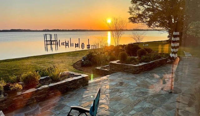 Little piece of heaven in your own back yard!