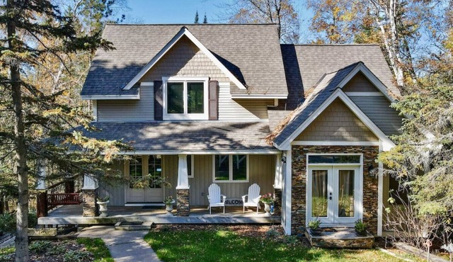 Little Pine Lodge on the Whitefish Chain - 5BR Sleeps 16