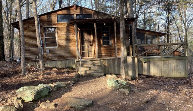 Little Piney Cabin at the Foothills of Petit Jean Mt nClose Petit Jean State Pk.