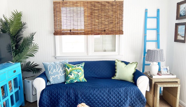 Little Pink Cottage OBX - 50 steps to your Private Beach Access!