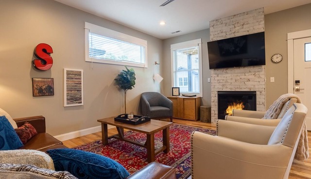 Little Sadie | Newly Built, Asheville Villa with Rooftop Hot Tub