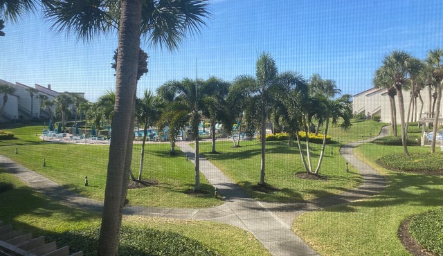 Little slice of paradise, Siesta Dunes 2-209.