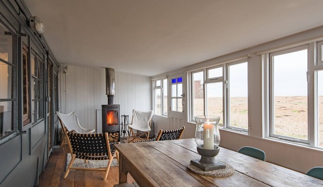 Little Sunray by Bloom Stays - sleeps 5 in 2 bedrooms