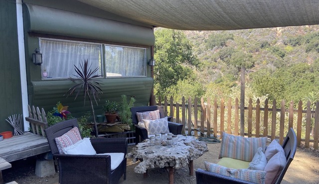 Little Topanga house with enormous views of Santa Monica Mountains