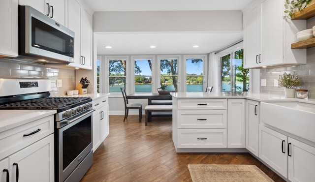 Little Twin Lake Cottage, Relaxing Updated Lakehouse - All Sports Lake