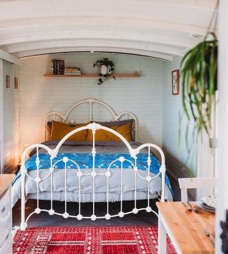 Little Vineyard Caboose